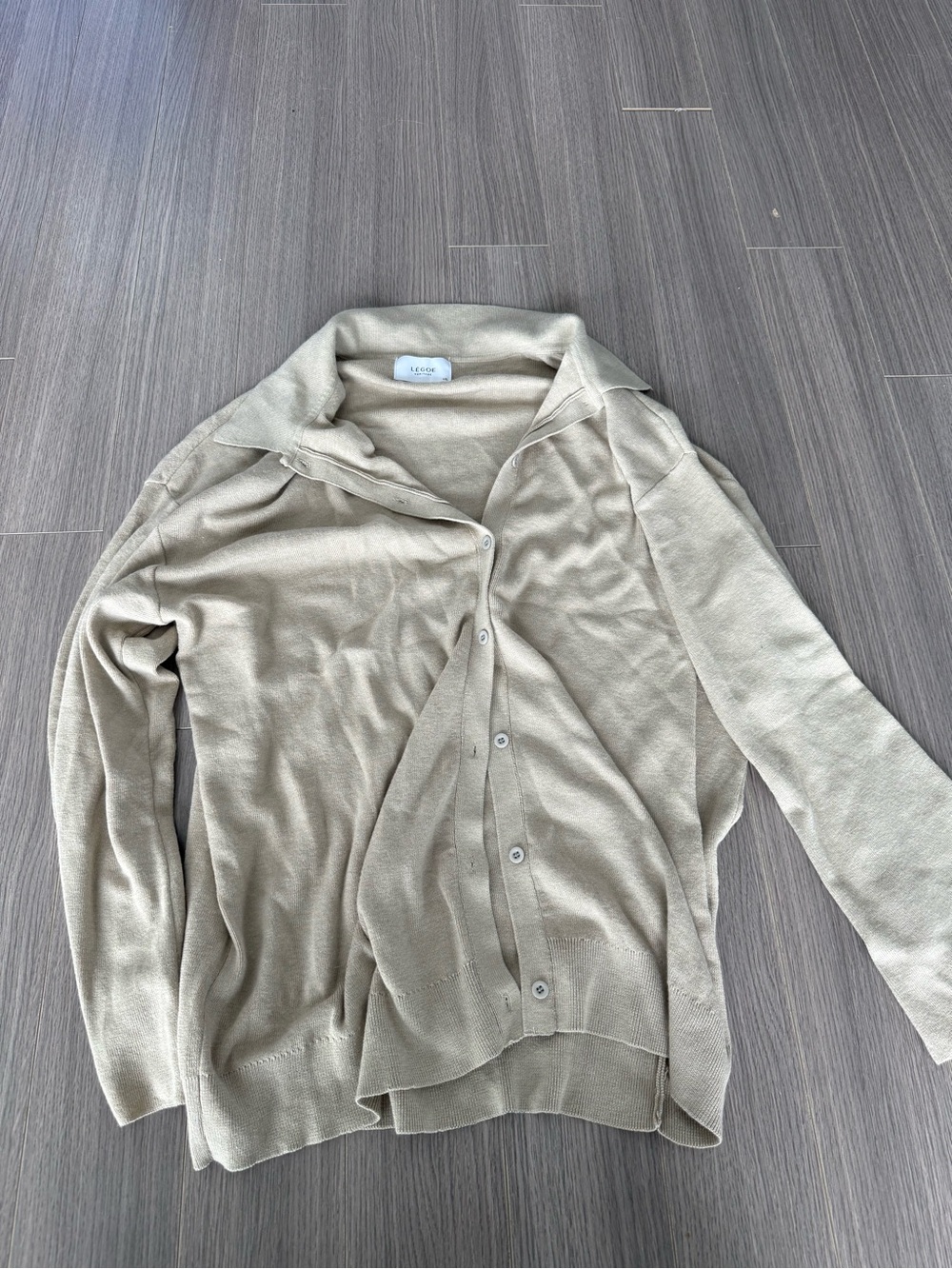 Relaxed Collared Button-Front Sweater - Taupe - Picture 3 of 4